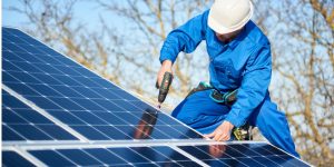 Installation Maintenance Panneaux Solaires Photovoltaïques à Queyrac